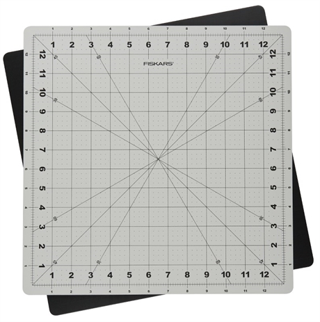 Fiskars roterande skärmatta 14"/14" (35cm/35cm)