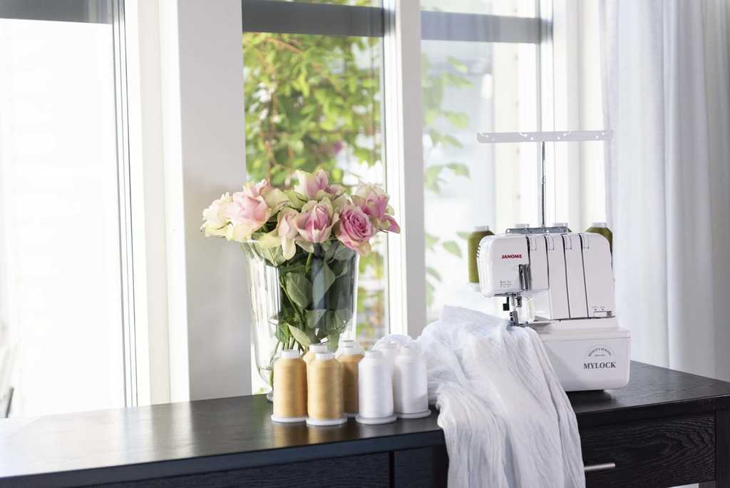 Janome My Lock 644D